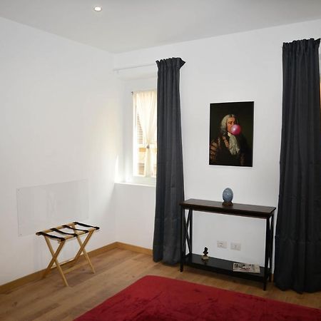 Fidia Palace Claudia'S Apartment Colosseo Rom Exterior foto